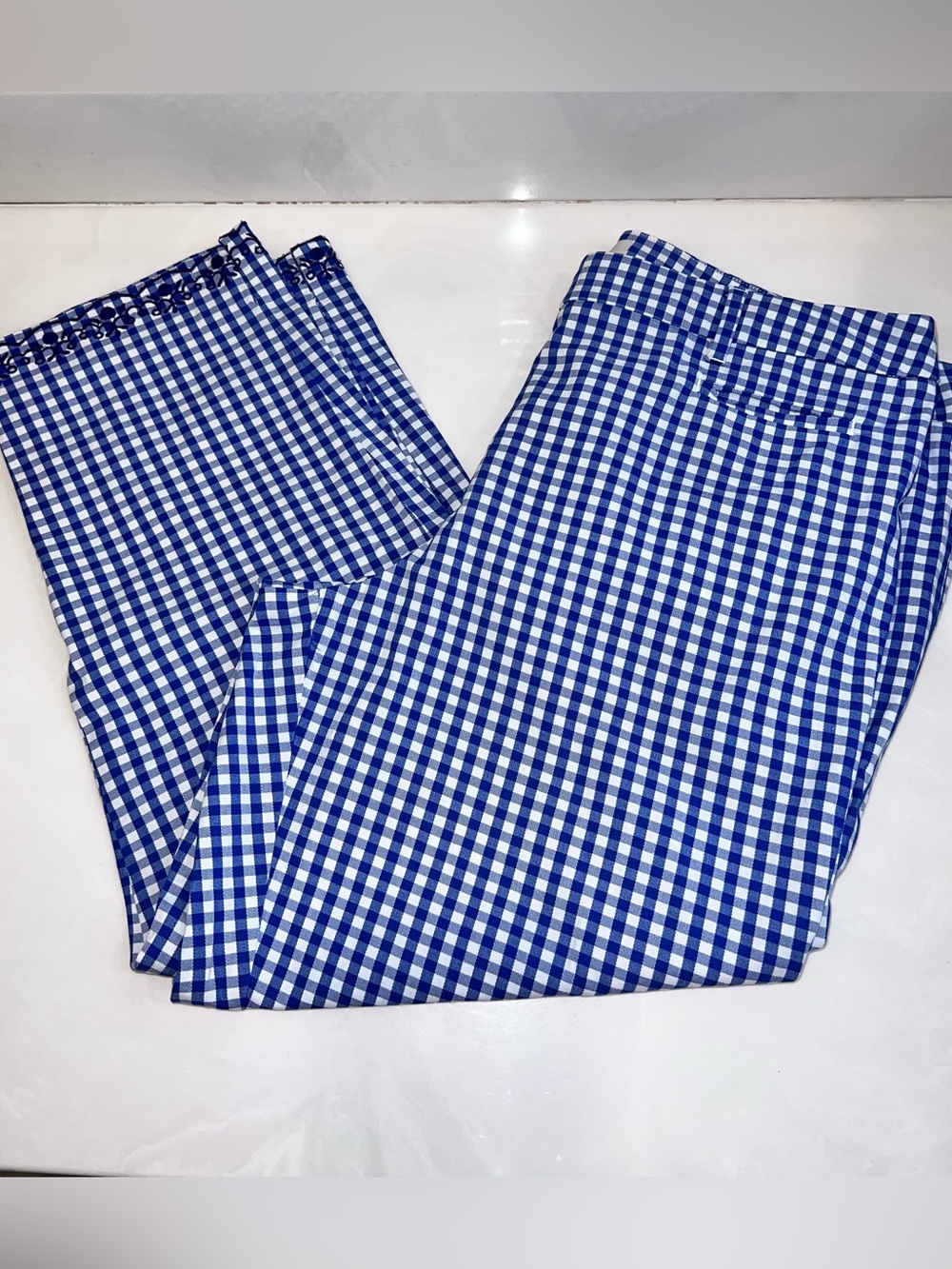 💙 Talbots Petites Blue White Gingham Capri Pants Women’s 14P Coastal Preppy💙 - Picture 2 of 11